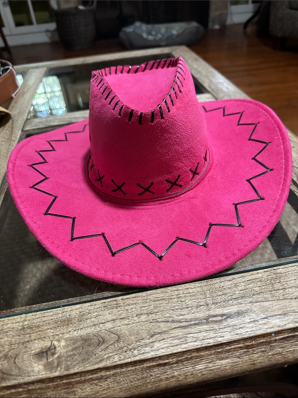 Women’s Bright Pink Cowboy Hat - Stylish Western Accessory